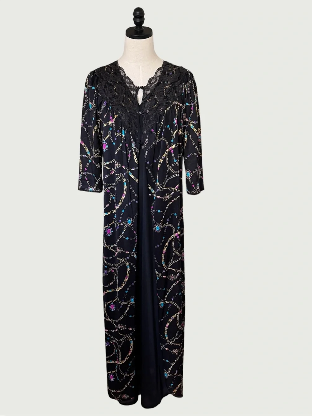 vintage 80s Vassarette gown robe set jewels and gems print size small